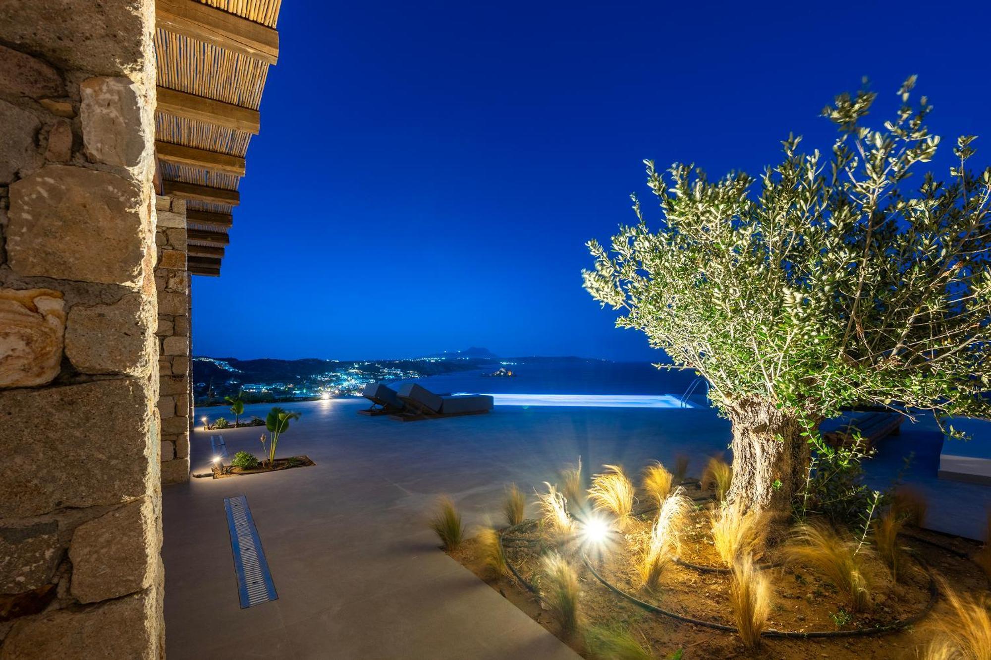 Апартаменты Mousonas Luxury Living Kampos  Экстерьер фото
